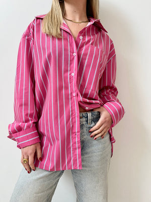 Camisa Fucsia con Lineas