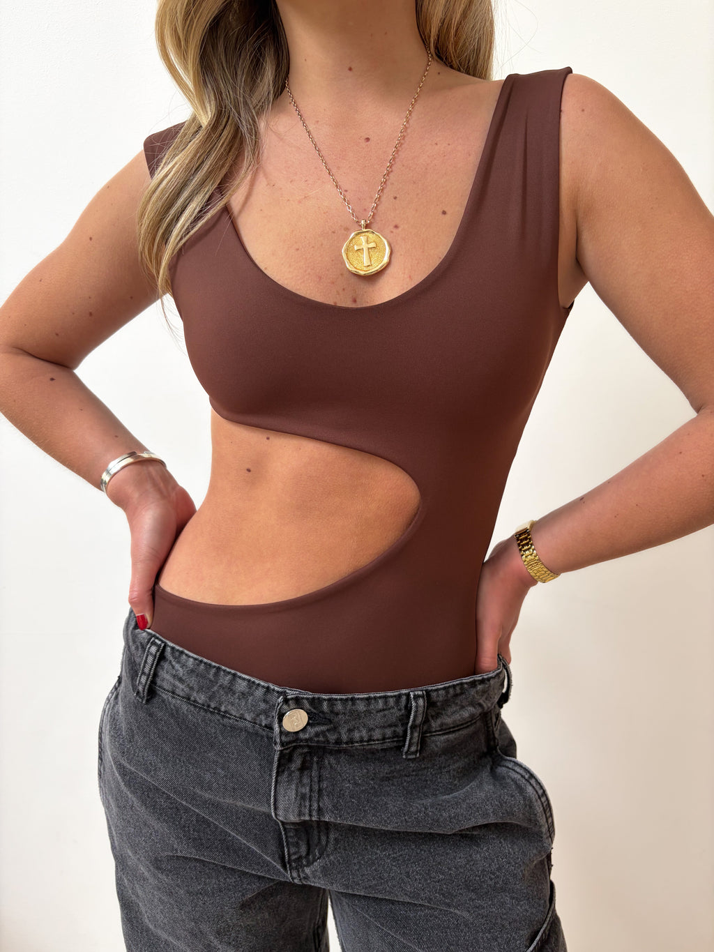 Body Amelia