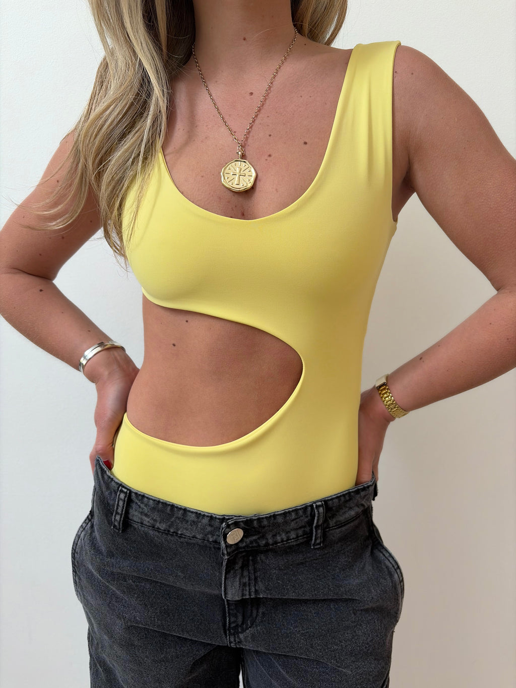 Body Amelia