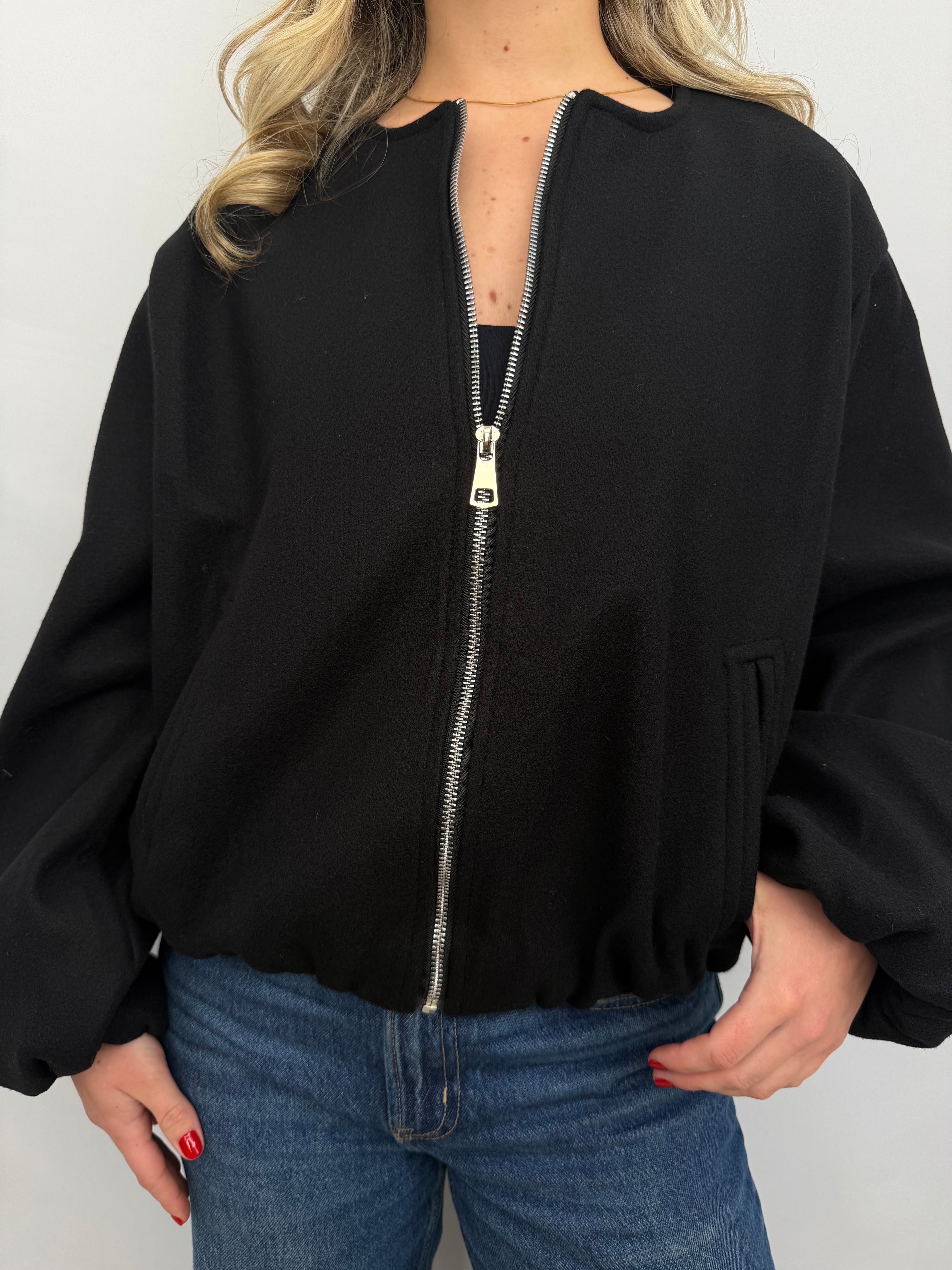 Bomber Ampuero