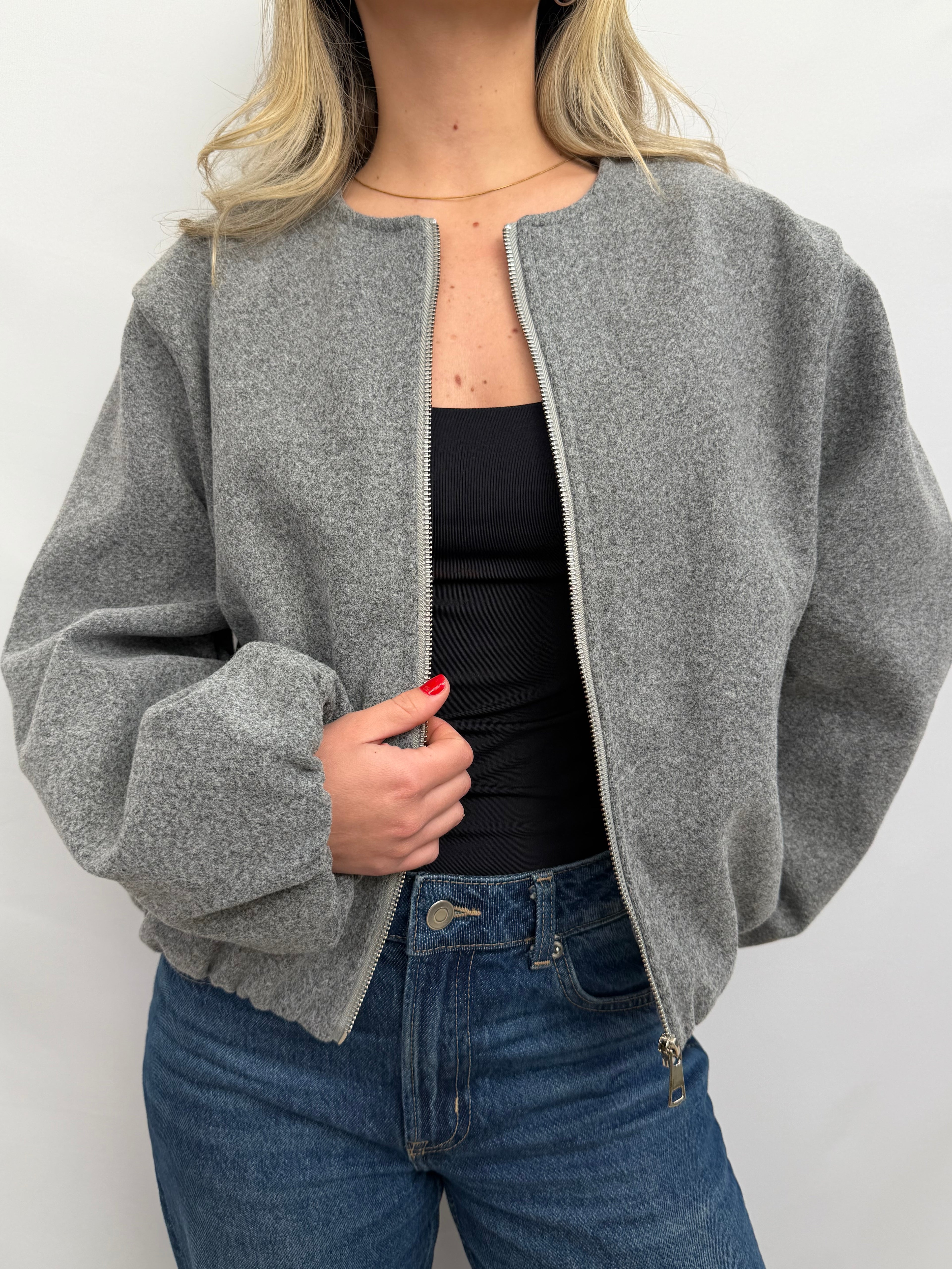 Bomber Ampuero